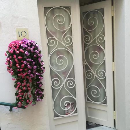 Casa Vacanze Flora Vietri Exterior foto